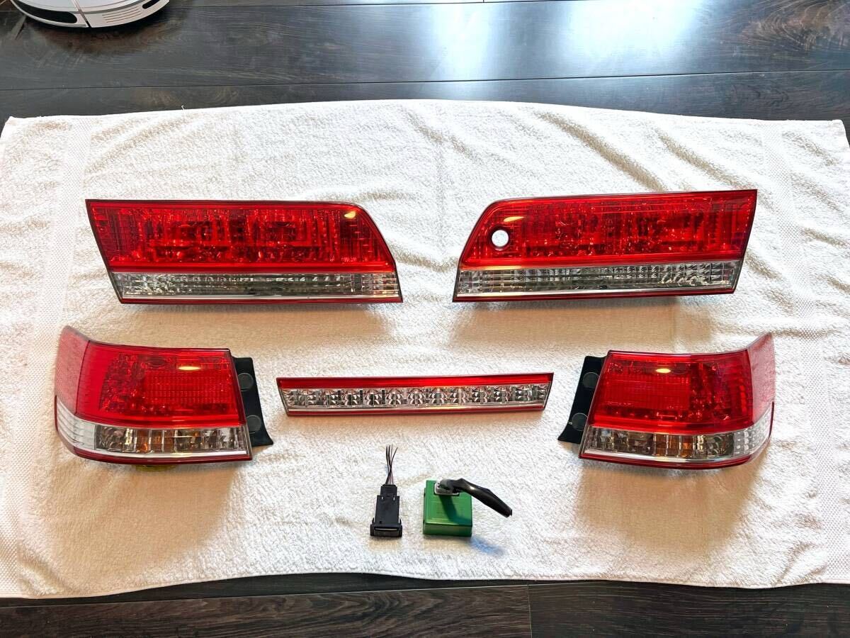 トヨタ純正 GRS200 200系 クラウン 寒冷地仕様 リアバンパー 52159