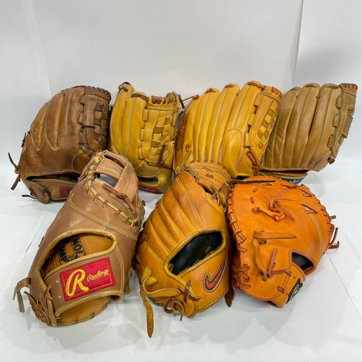 中古】西岡剛 メジャー時代 実使用 adidas グローブ 直筆サイン入りの