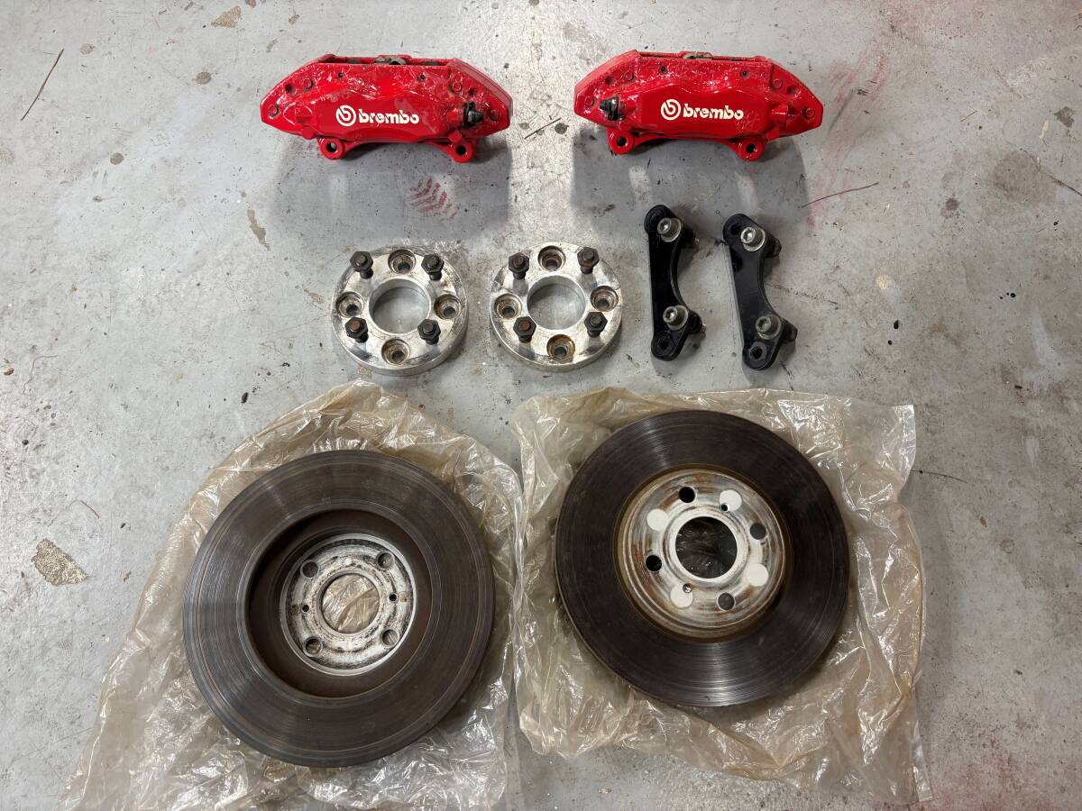 日産 R35 GT-R MY08 純正ブレーキローター1台分。 日産 R35 GT-R MY08
