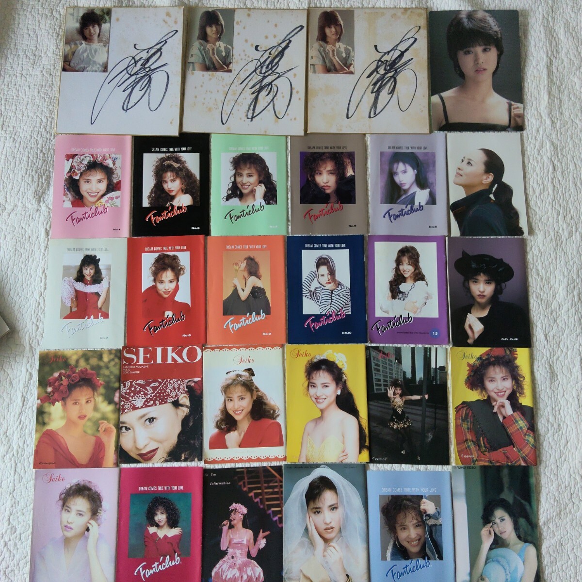 中森明菜  直筆サイン色紙・研音・オリジナルフォト写真付き   ●入手困難非売品 中森明菜 直筆サイン色紙・研音・オリジナルフォト写真付き ○入手困難