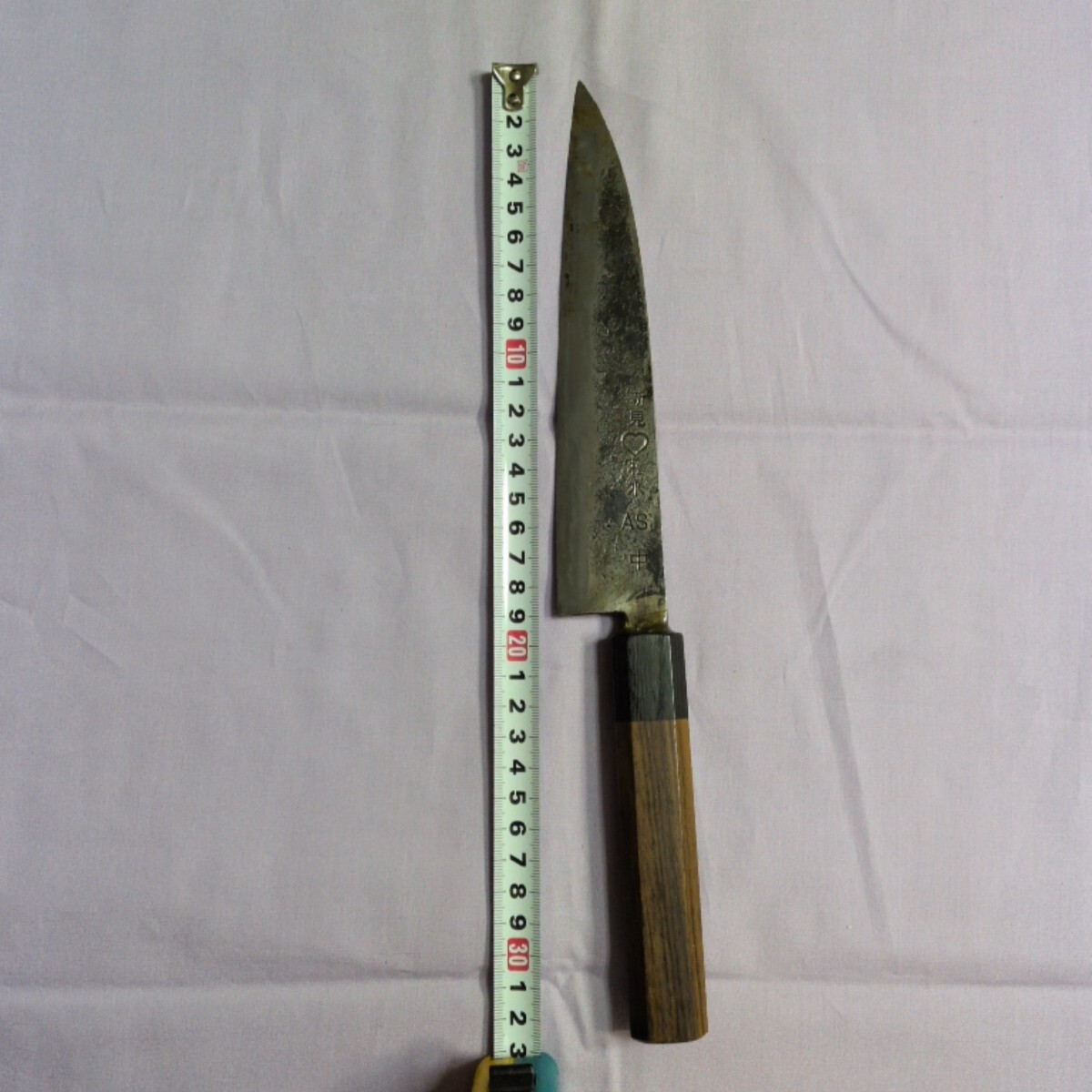 中古】備中手打ち鍛冶 （武田松水作） 万能文化包丁 刃渡り約17㎝の
