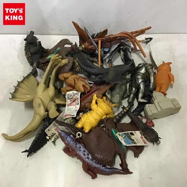 バンダイ 大映怪獣シリーズ ギャオス ジグラ バイラス ギロン バルゴン