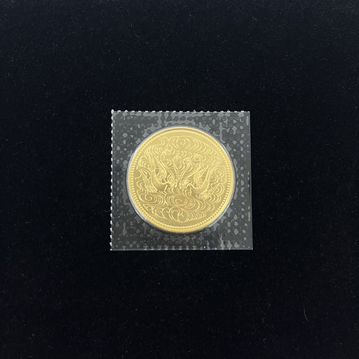 天皇陛下 御即位五十周年記念 奉祝記念メダル 純銀製 昭和天皇の落札