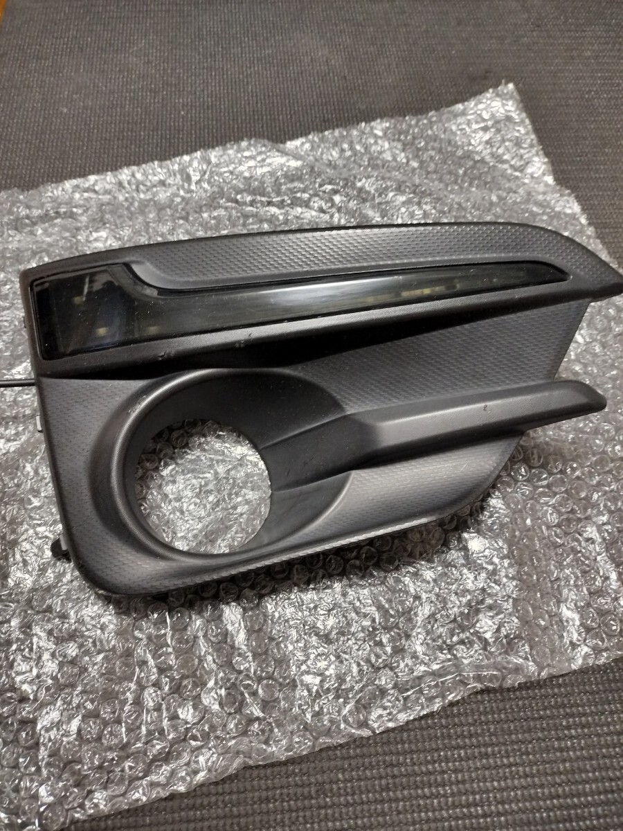 やや傷や汚れあり】スバル インプレッサスポーツ G4 LEDアクセサリー