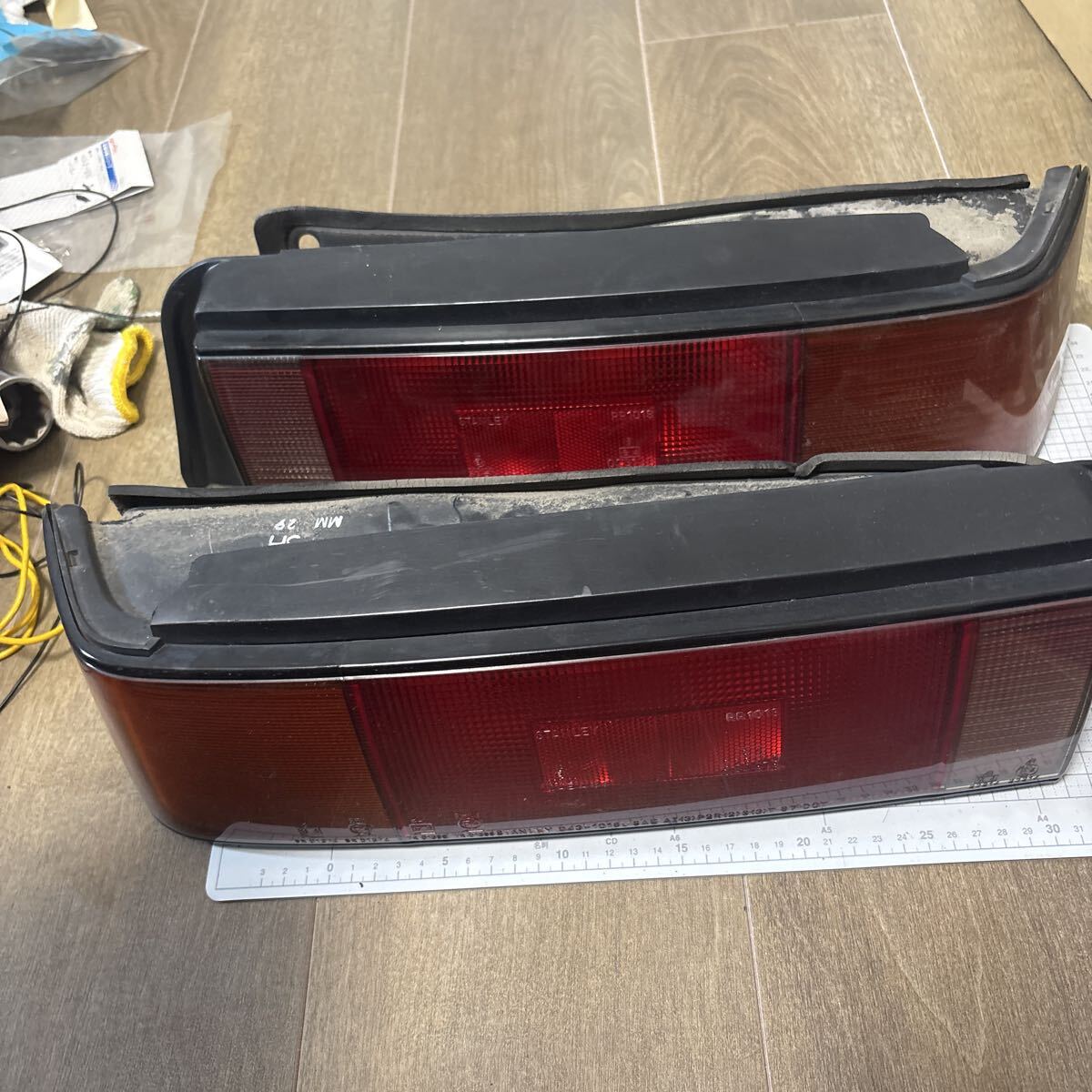 UCF30 セルシオ 後期 左テールランプ　スタンレー P3586 ☆送料無料☆ 美品 トヨタ セルシオ 30 後期 テールランプ 純正 LED