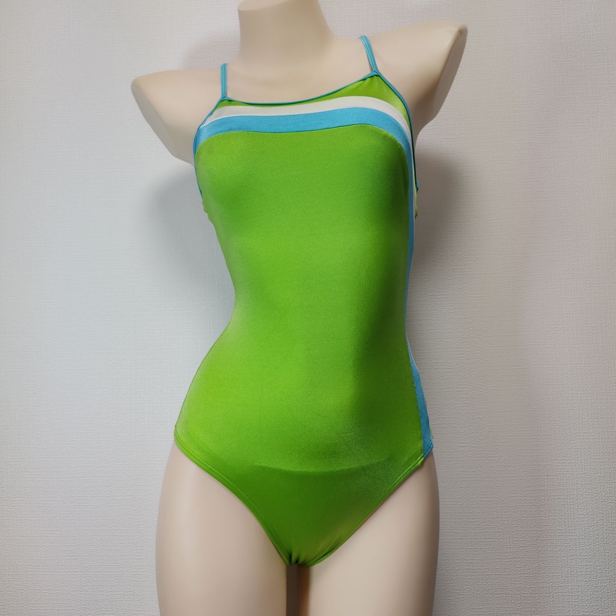 中古 SPEEDO スピード ハイカット 女子 競泳水着 グリーン サイズOの