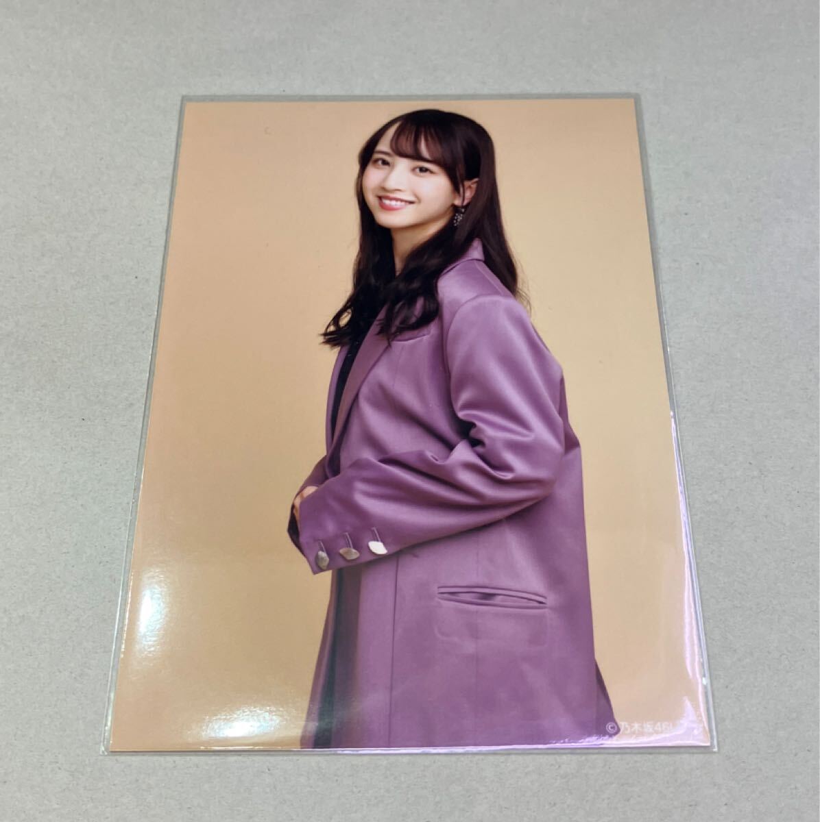 欅坂46長濱ねる1st写真集「ここから」私家版アザーカット写真集 カテゴリ