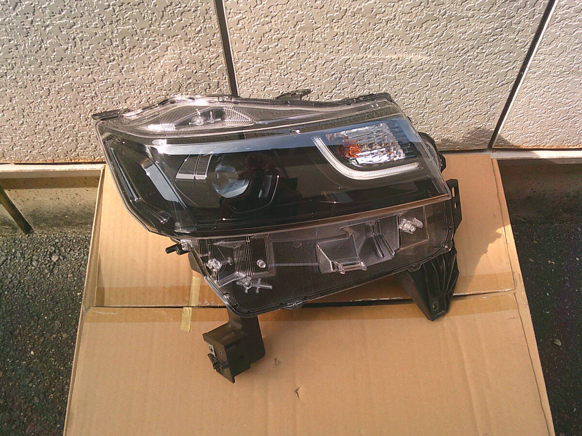 スズキ ジェベル200 DJEBEL200 純正ヘッドライト SUZUKI 5181-18の落札