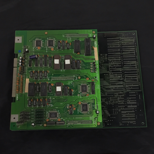 中古】クイックス タイトー TAITO XIX アーケード 基板