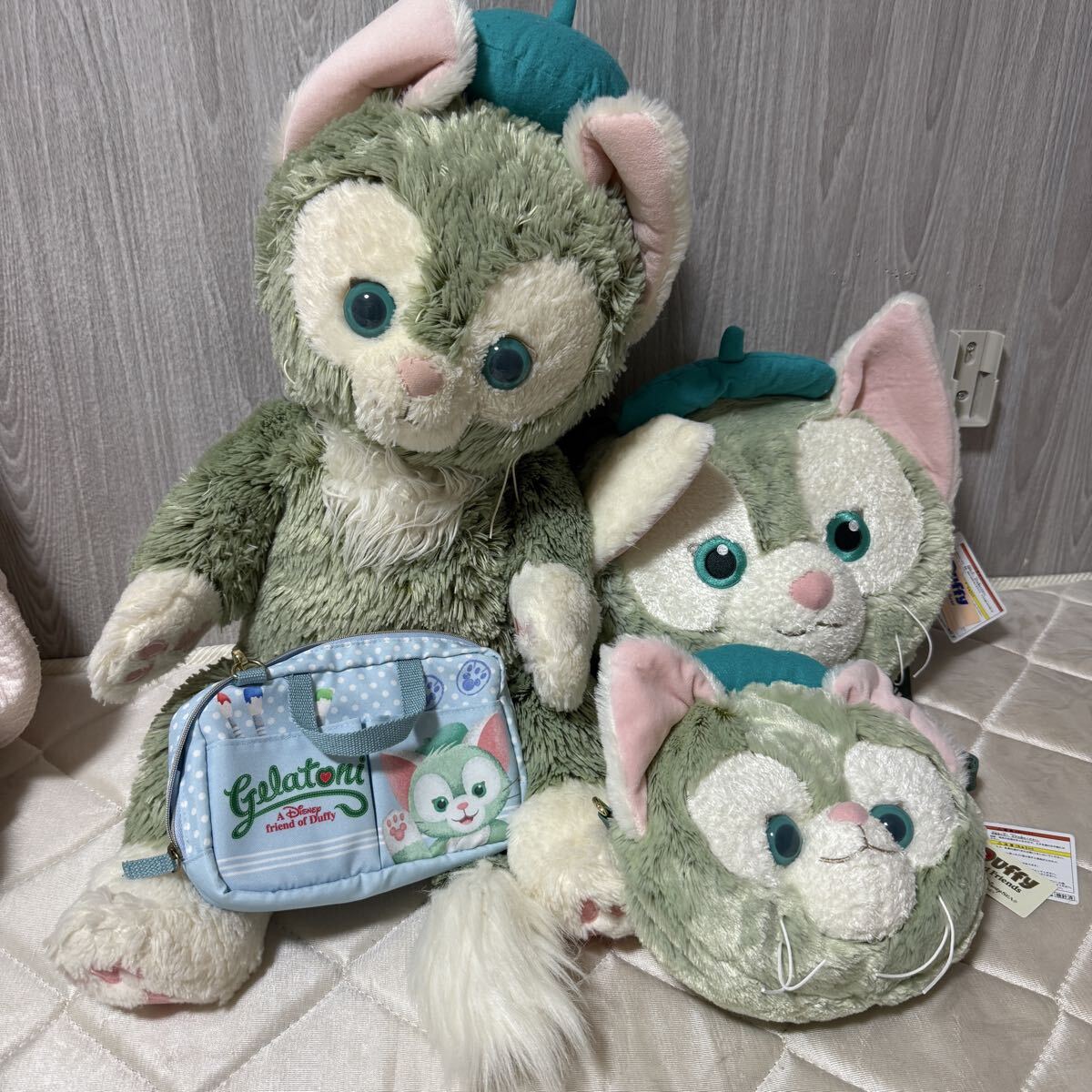 新品】シェリーメイ ぬいぐるみバッジ☆ダッフィーたちの秋のぼうけん