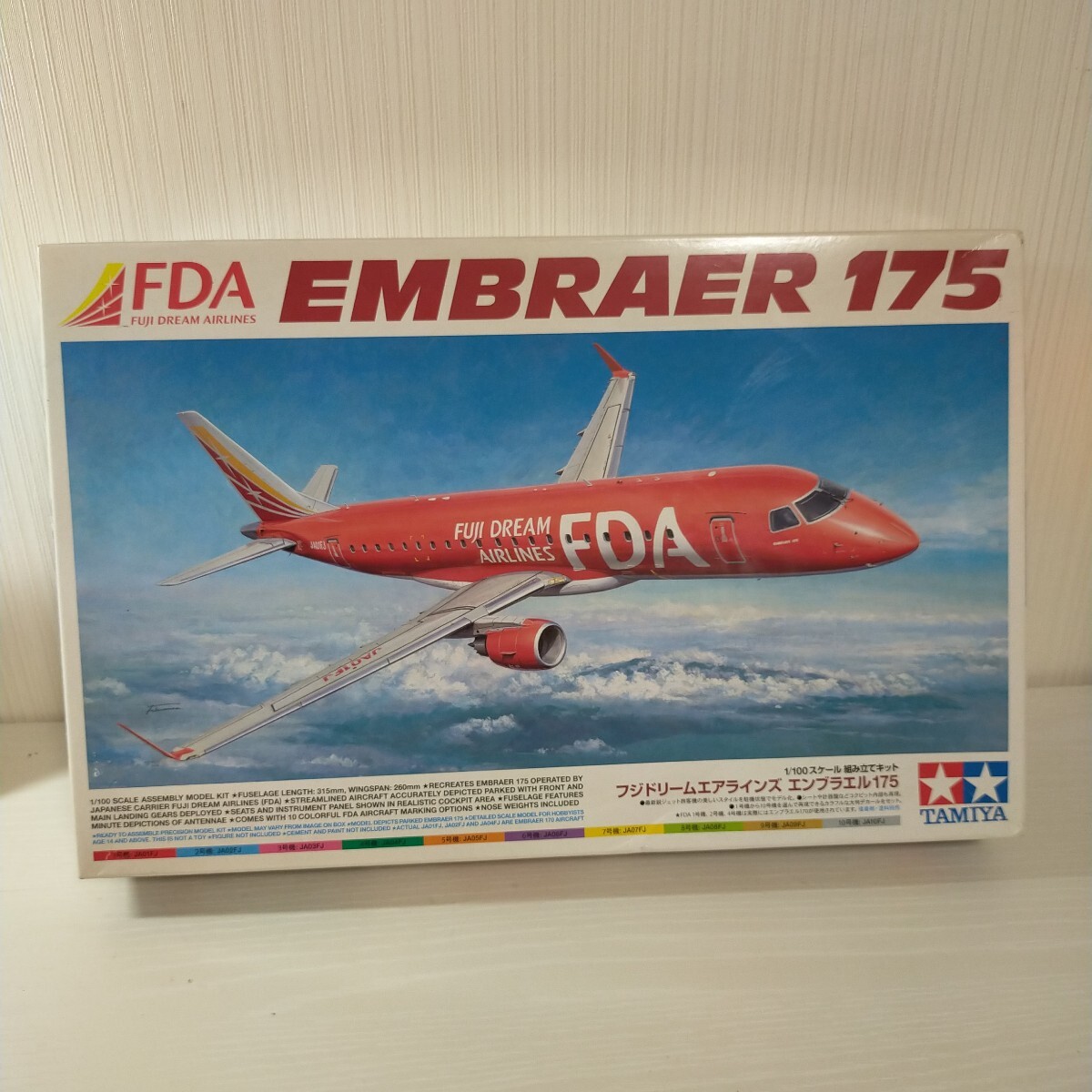 新品】タミヤ 未組立 TAMIYA フジドリームエアラインズ エンブラエル