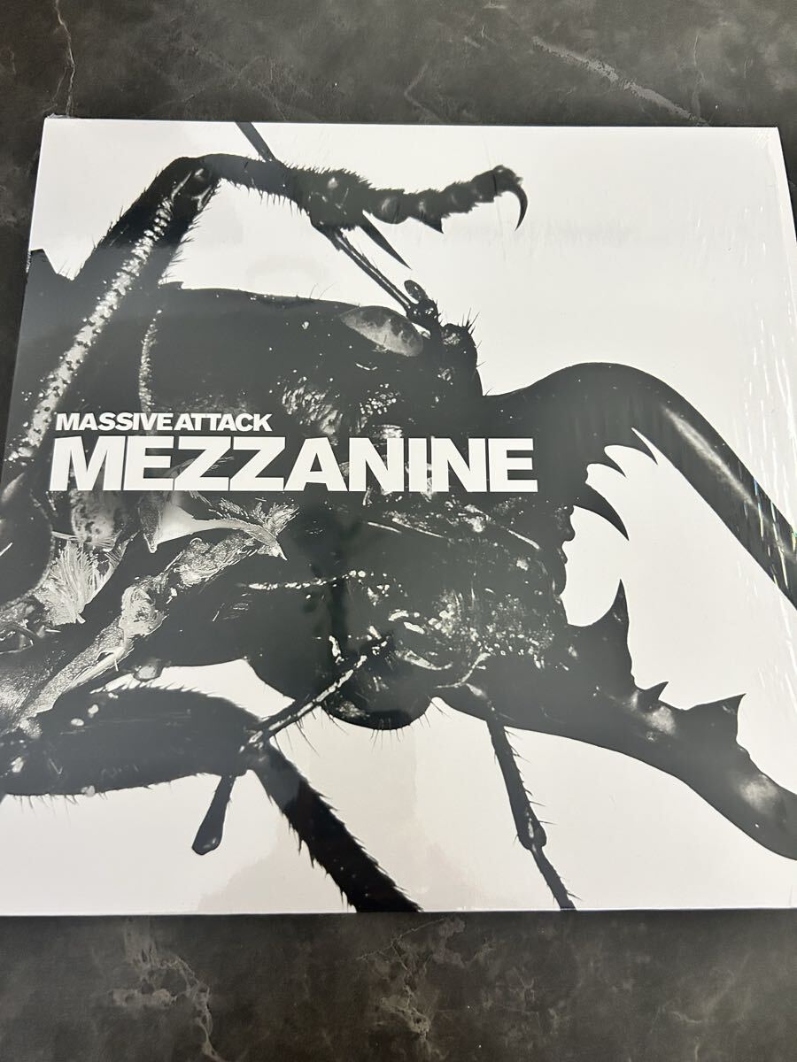 90s ヴィンテージ MASSIVE ATTACK Tシャツ 希少XL 3D HEADZ バンクシー