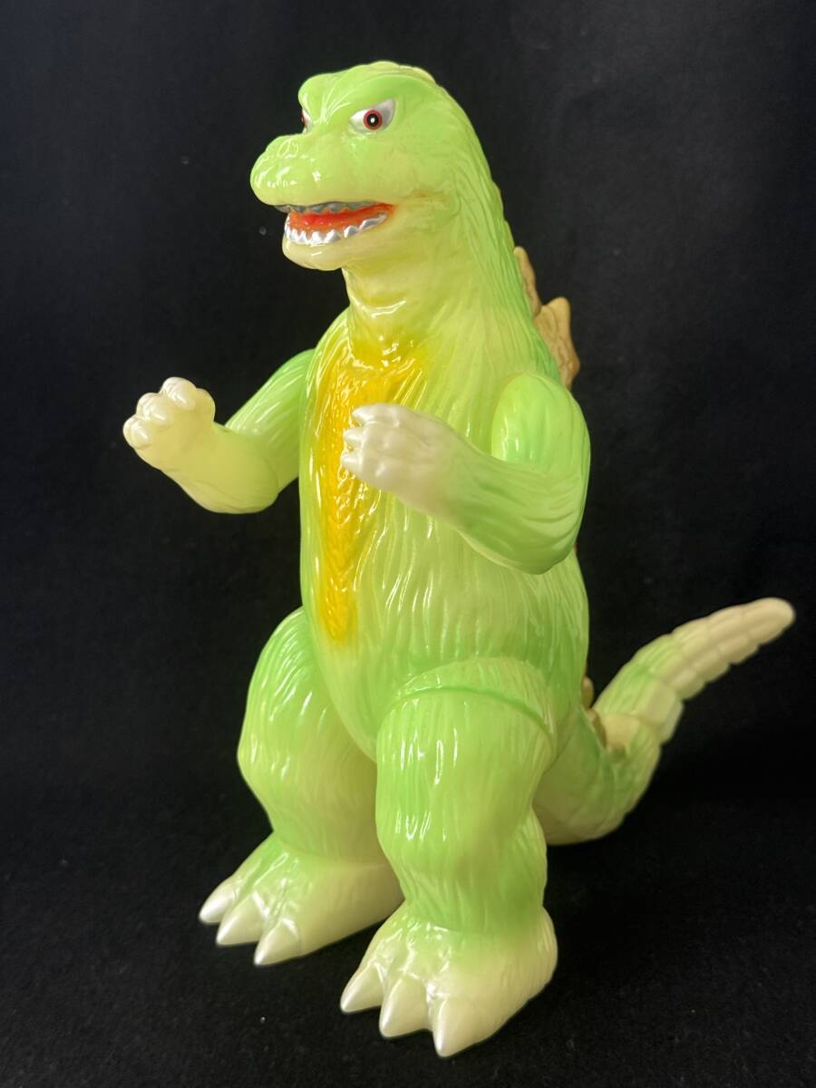 中古】M1号 シェーゴジラ （箱入りタイプ） 原型 酒井ゆうじの落札情報