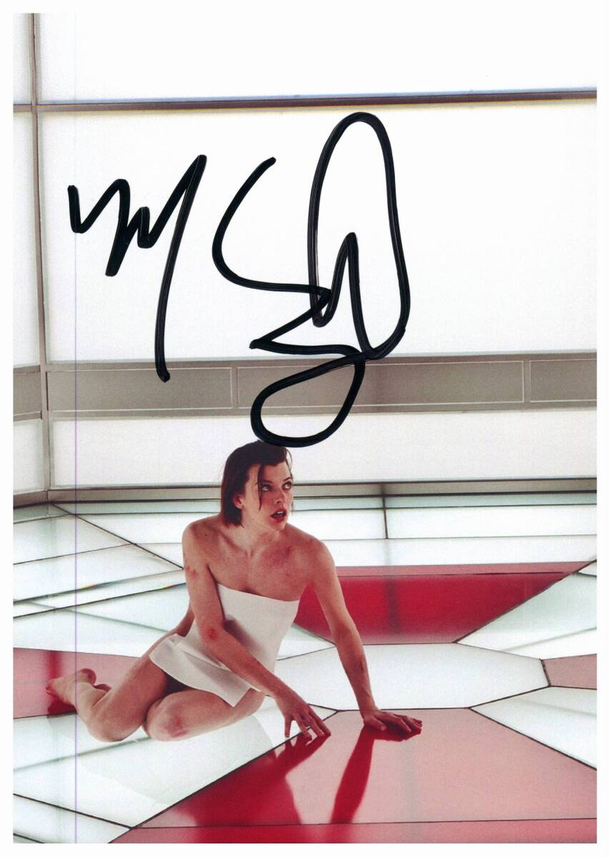 B ミラ・ジョヴォヴィッチMilla Jovovich 直筆サイン写真 証明書COA 3
