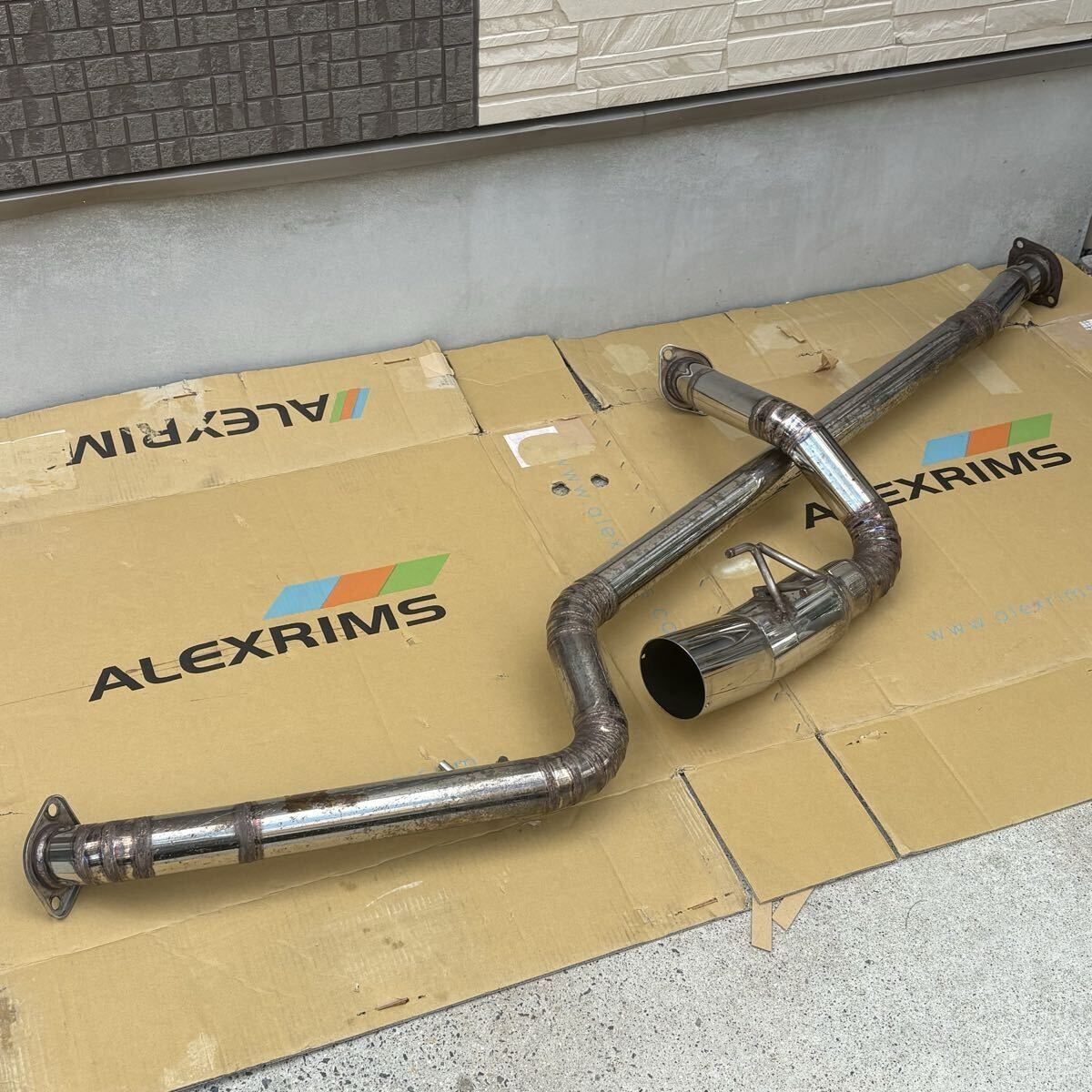 Y33シーマ 社外ワンオフ フルストレートマフラー フロントパイプ 中間