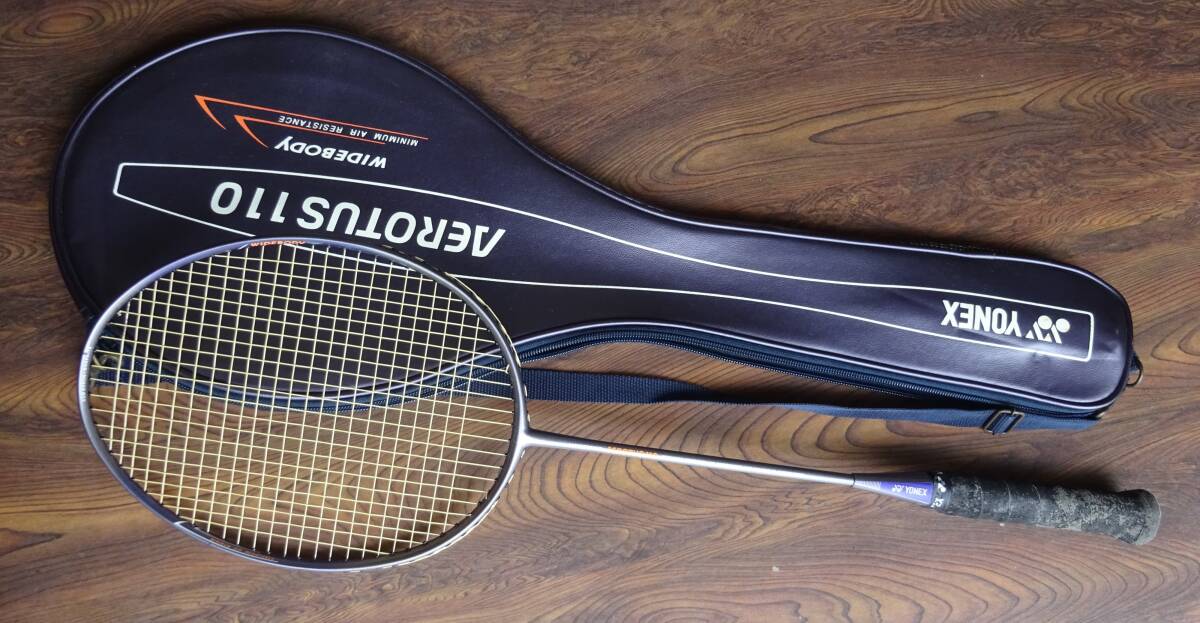中古】YONEX/ヨネックス AEROTUS 110 2UG4 バドミントンラケット