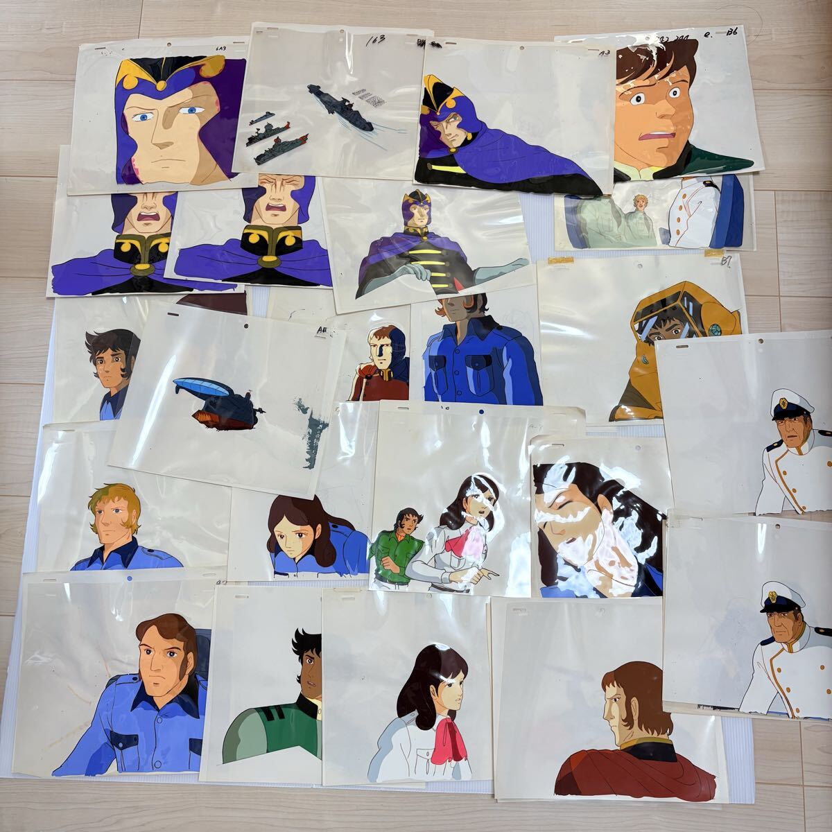 希少アニメ資料☆「宇宙空母ブルーノア超百科」1980年初版の落札
