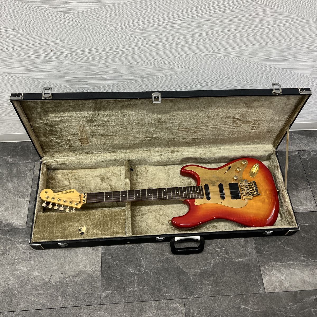 1984年製Fernandes BXB-55 Dog Fighter BASSフェルナンデス・ドッグ
