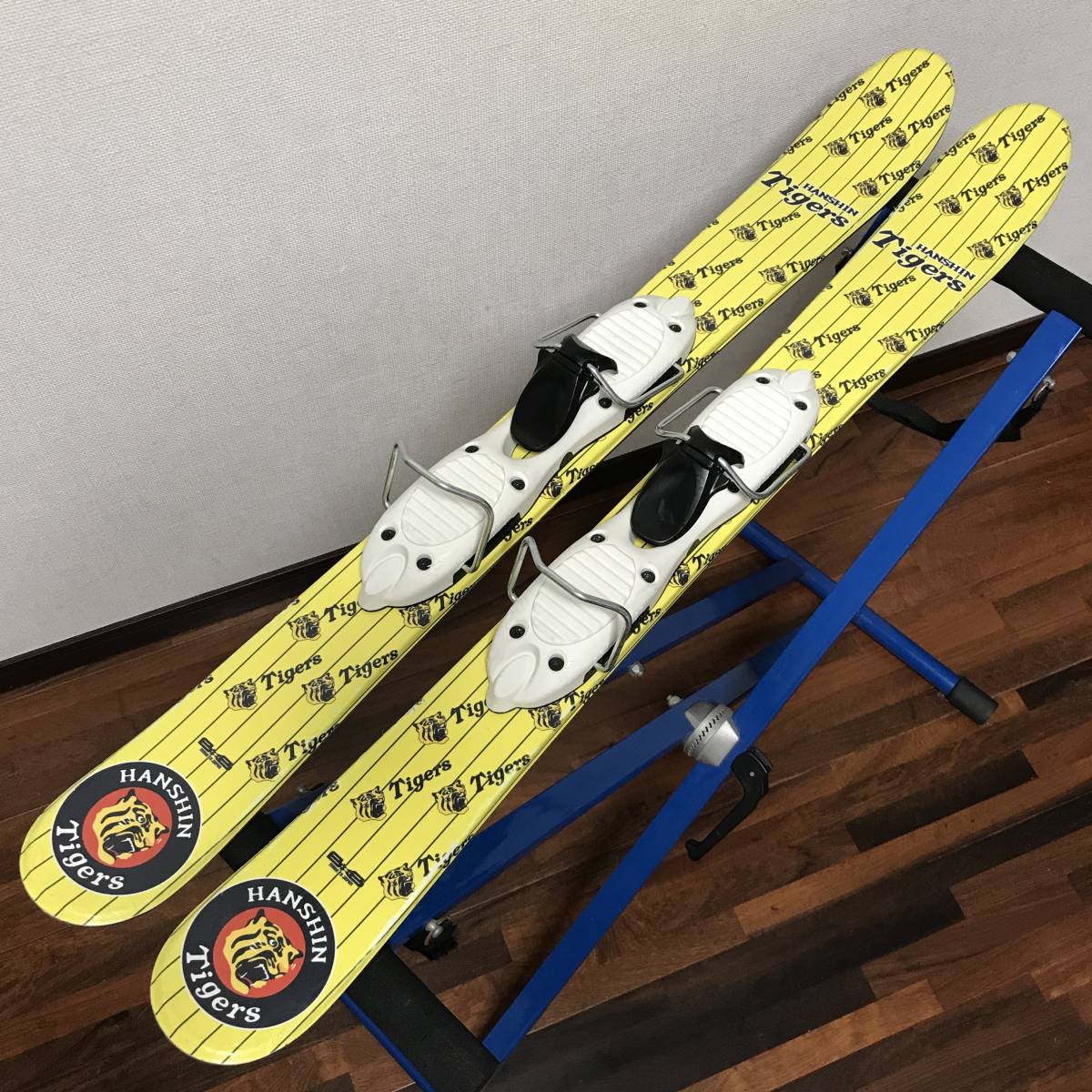 激レア◇阪神タイガース B×B Bluemoris スキーボード ショートスキー  