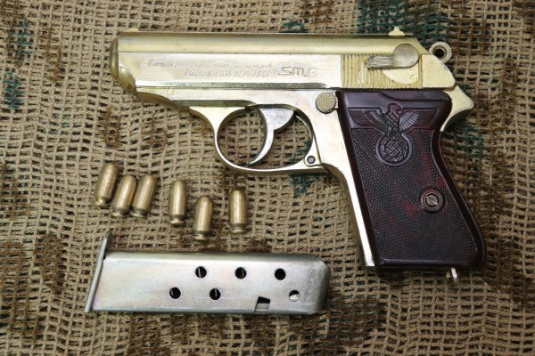MGC ワルサーPPK Waffen-SS ナチス武装親衛隊モデル SMG刻印の落札情報