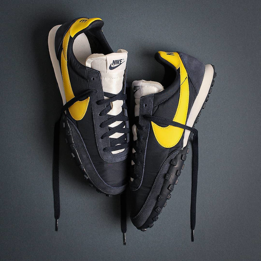 新品 Nike Waffle Racer Cn8116 400 ナイキ ワッフルレーサー ネイビー イエロー Navy Yellow の落札情報詳細 ヤフオク落札価格情報 オークフリー スマートフォン版 新品 Nike Waffle Racer Cn8116 400 ナイキ ワッフルレーサー ネイビー イエロー Navy Yellow の落札情報詳細 ヤフオク落札価格情報 オークフリー スマートフォン版