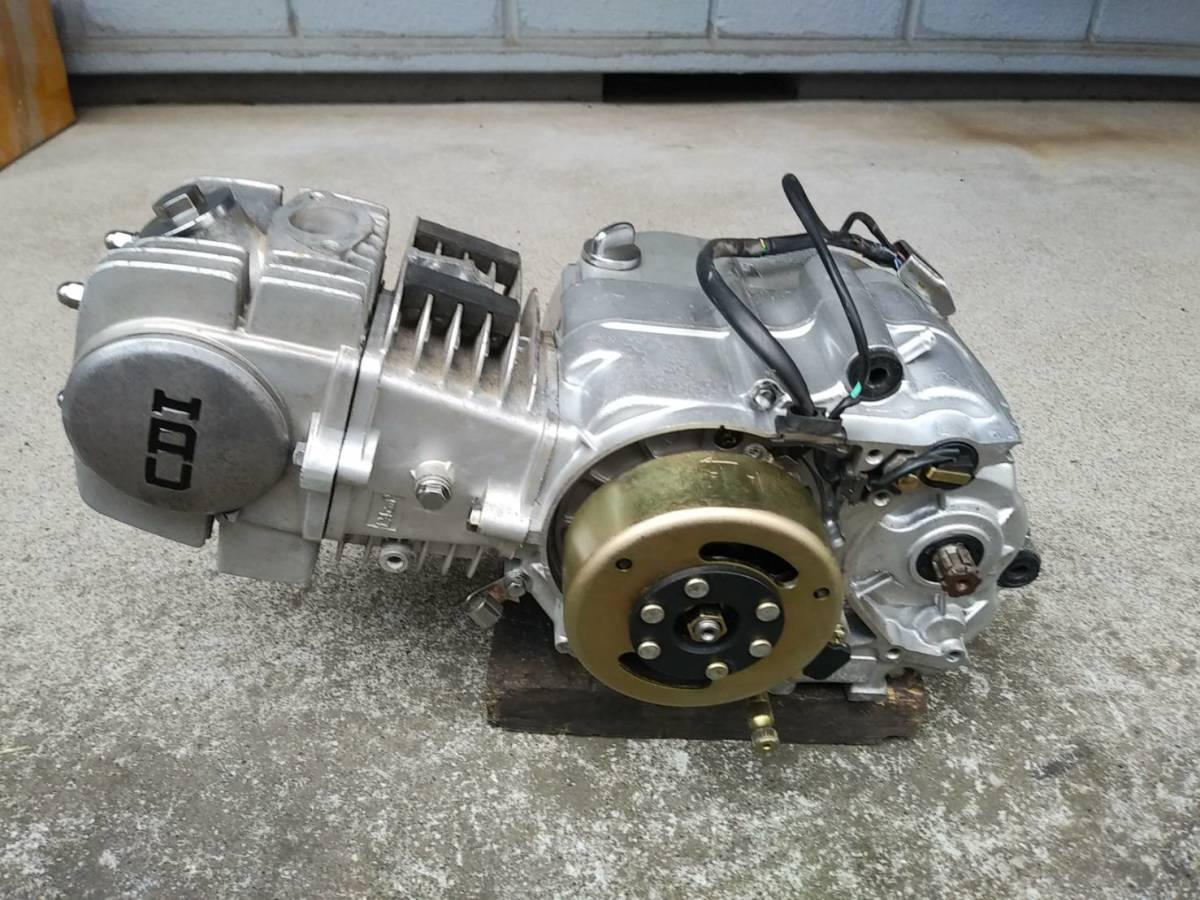 124ccチューニングエンジン・OH済・モンキー・ゴリラ ⑤