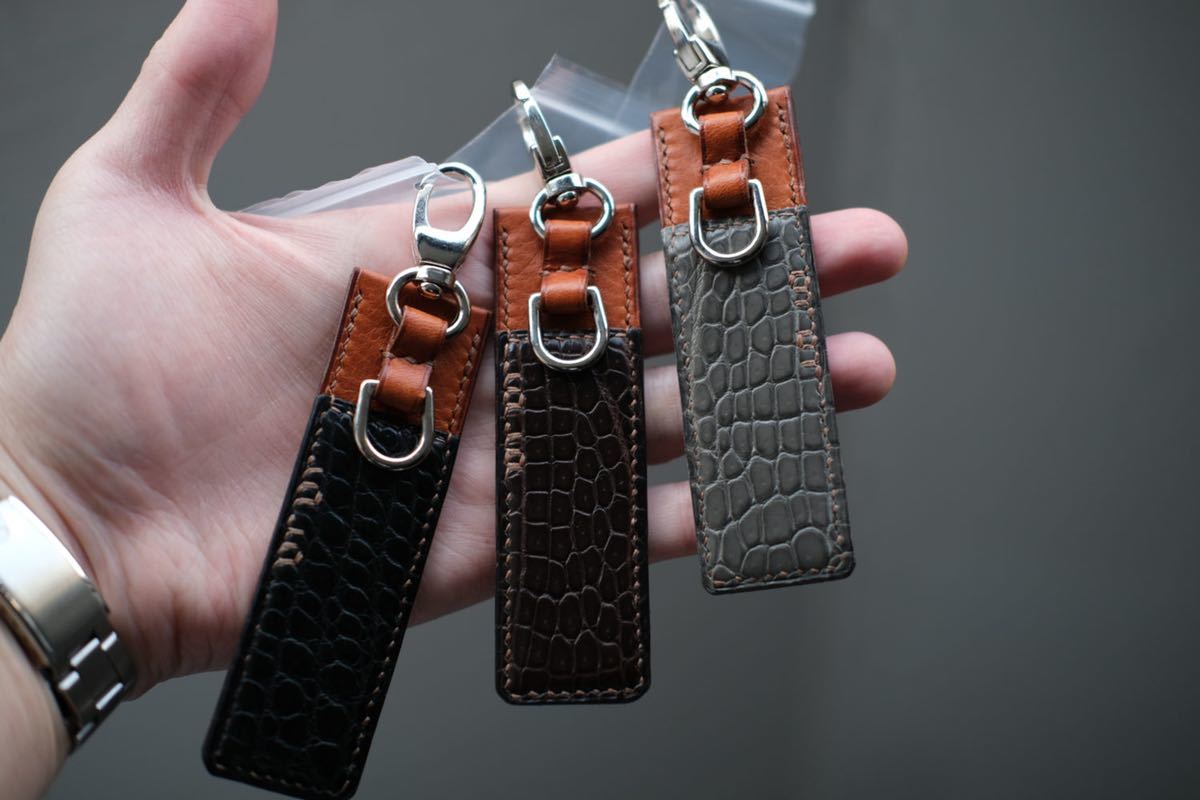 ACCALMIE キーホルダー 楽天市場】鈴付 昭和レトロ 電動アシスト自転車 キーホルダー（bell付