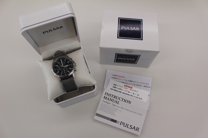 ○【動作保証出品】美品 PULSAR VD57-X150 クロノグラフ イギリス軍 