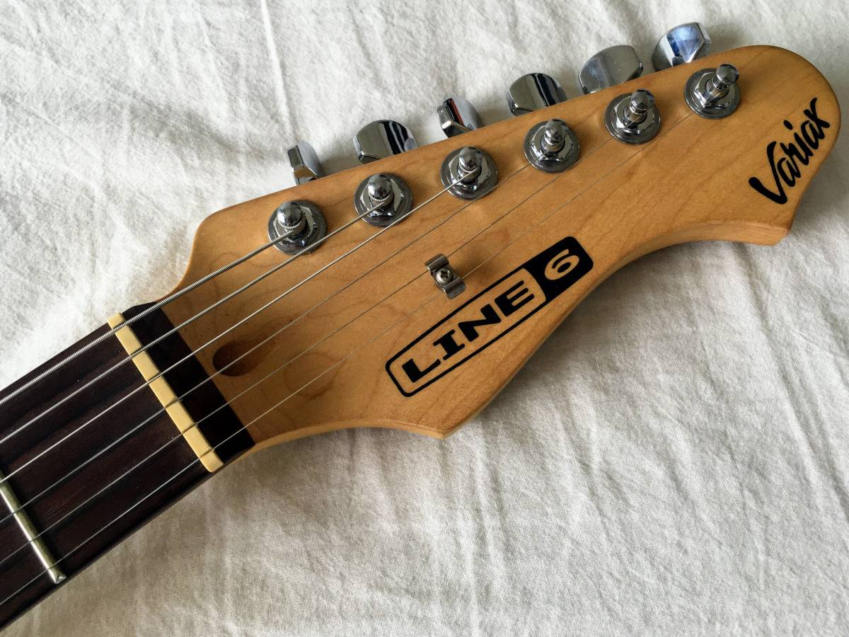 LINE6 ライン6 Variax 300 モデリングギター 専用アダプター付属品