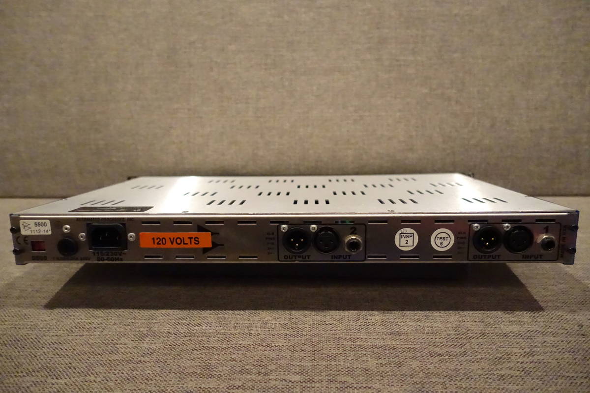 API 5500 Dual EQ マスタリング イコライザー API 5500 Dual EQ w/レンジスイッチ 【お取り寄せ商品