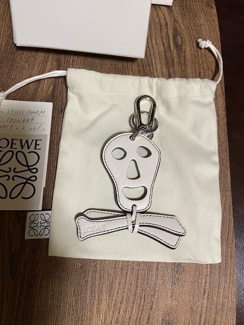 ロエベ チャーム とかげ ロエベ チャーム とかげ （本物/中古良品】LOEWE/ロエベ◇バッグ