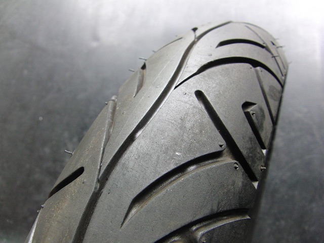 単品中古タイヤ ピレリ スポーツデーモン 100 80 17 え697 062 の落札情報詳細 ヤフオク落札価格情報 オークフリー スマートフォン版