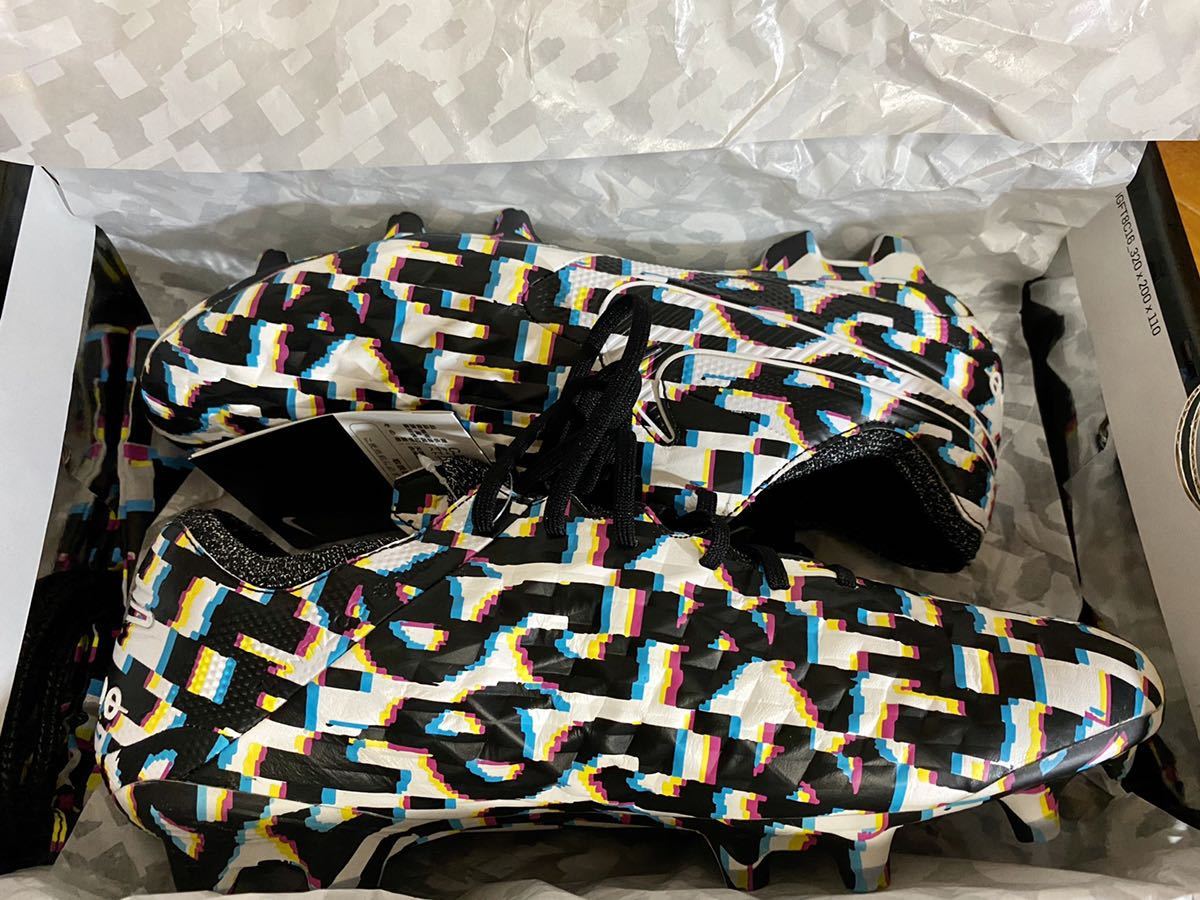 新品】ナイキ ティエンポレジェンド8エリートFG モザイク 全世界
