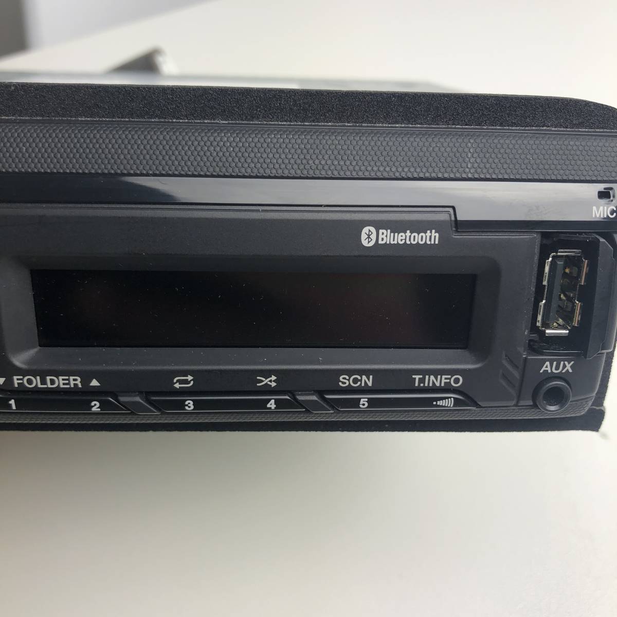 UDトラックス クオン　QUON Bluetooth対応カーオーディオ デッキ UDトラックス クオン QUON Bluetooth対応カーオーディオ デッキ UD