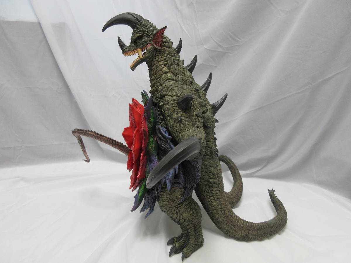 アクロ ACRO 重なら KAIJU REMIX SERIES ウルトラマンタロウ