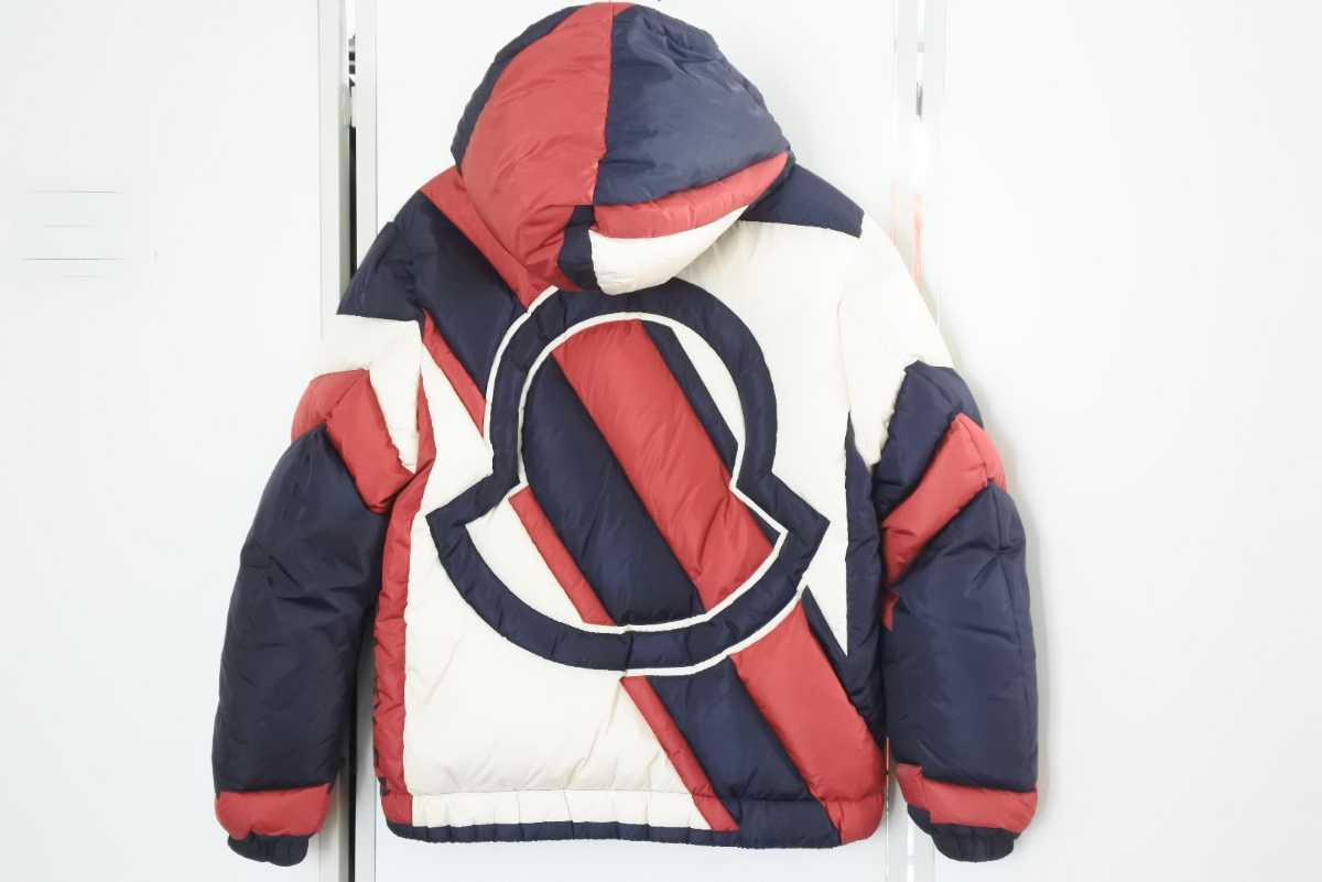MONCLERモンクレール ジーニアス トリコロール サイズ2