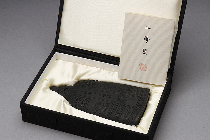 呉竹精昇堂 千寿墨 油煙墨 未使用 UQ139 未使用【呉竹精昇堂監製