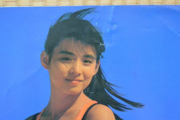 難あり】石田ゆり子 協和銀行 水着ミニポスター おまけ雑誌ピンナップ