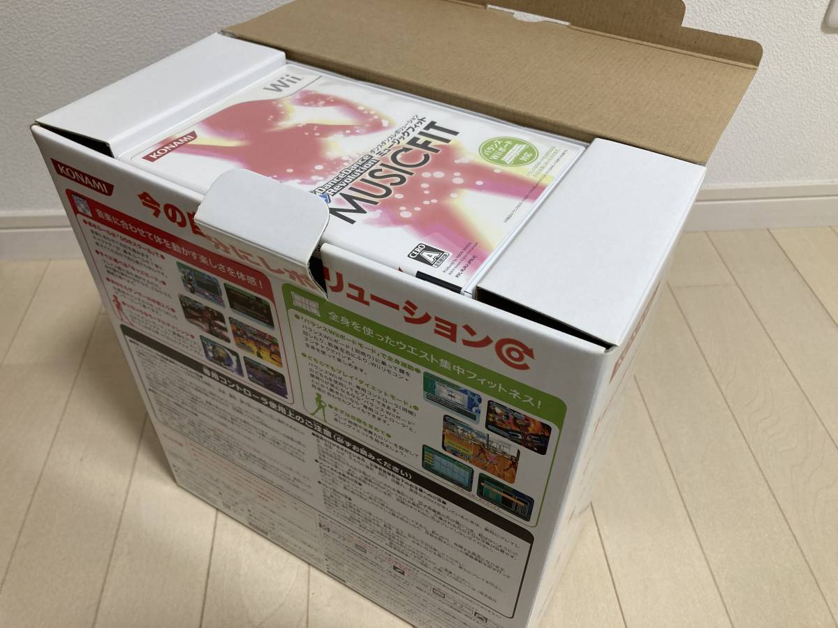 美品 ダンスダンスレボリューション ミュージックフィット マット同梱版 Wii 取説 元箱 の落札情報詳細 ヤフオク落札価格情報 オークフリー スマートフォン版