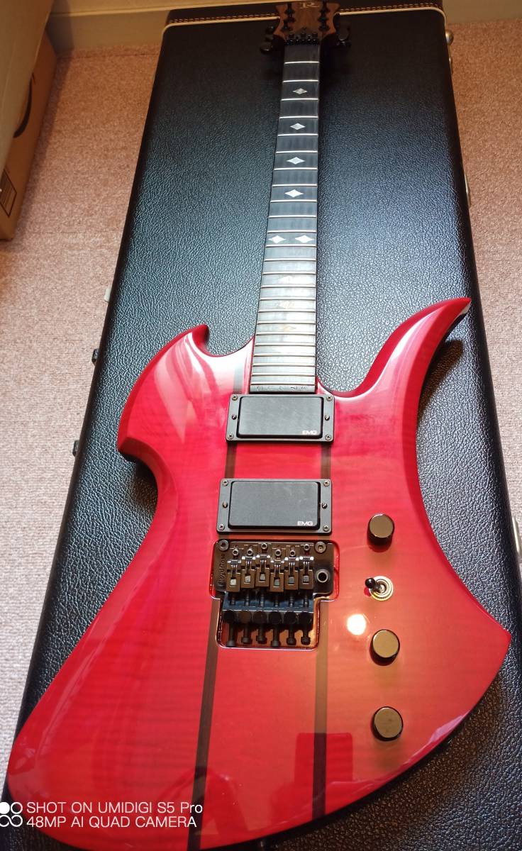 B.C.リッチ　モッキンバード EMG81搭載 B.C.リッチモッキンバード EMG81搭載