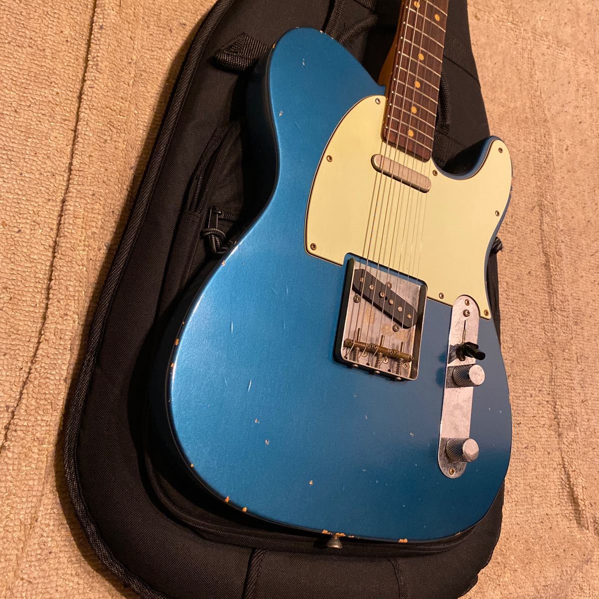 Fullertone Guitars TELLINGS 60 Soft Rusted / Lake Placid Blueの
