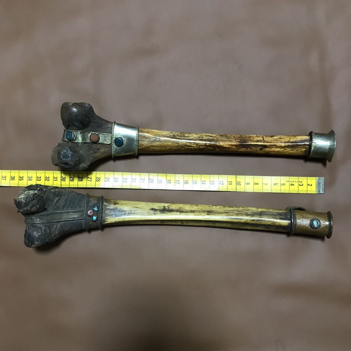 人骨 チベット カンリン 密教 仏教 ミイラ 皮膚 皮革 大腿骨 サンゴ 剛