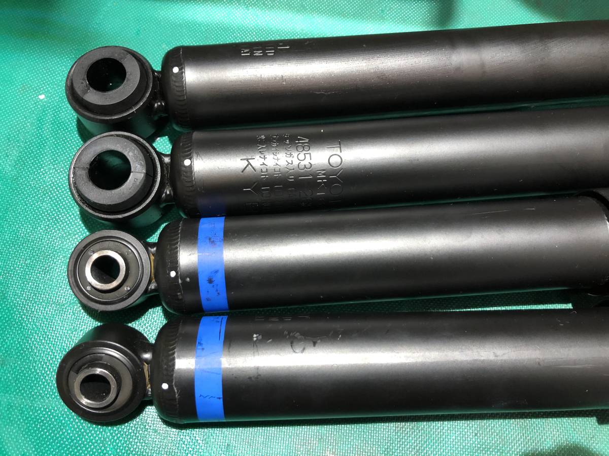 ハイエース6型ショックアブソーバー新車外し品