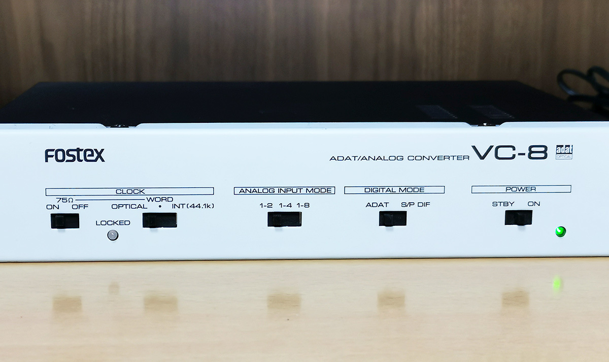 FOSTEX VC-8 ADAT/Analog Converter コンバーター