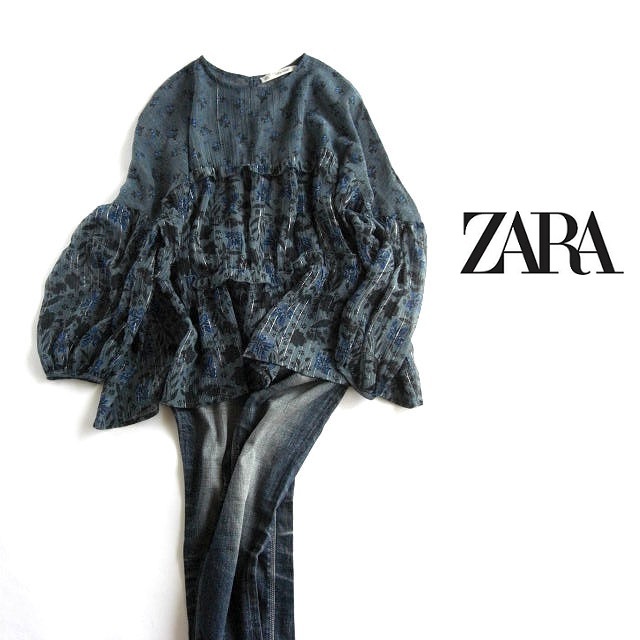 ザラzara Basicフラワーティアードシフォンブラウス Xs 大きめサイズ ネイビー フラワー 花柄 の落札情報詳細 ヤフオク落札価格情報 オークフリー スマートフォン版