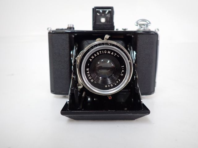ツァイス・イコン ZEISS IKON IKONTA Novar-Anastigmat f3.5 45mm