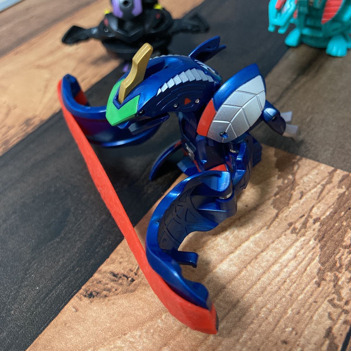 爆丸【BAKUGAN】バクガン バリビヨンド含む フィギュア計4体セットの