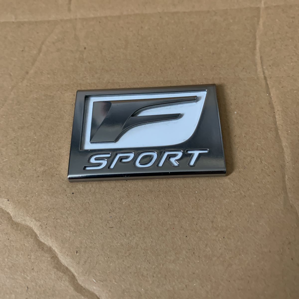 Lexus レクサス純正 F Sport Fスポーツ エンブレム 中古品 の落札情報詳細 ヤフオク落札価格情報 オークフリー スマートフォン版