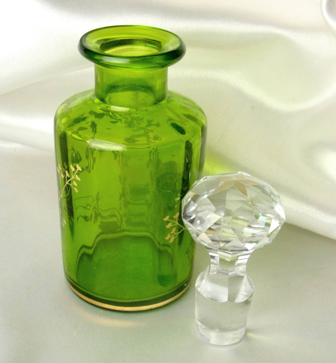 稀少 】フランスオールドバカラ 香水瓶 金彩で描かれた菊