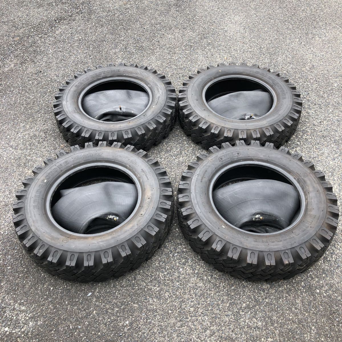 整備済新基準良品 Panasonic8.9AHバッテリー新品前後タイヤサドル後